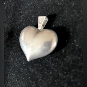 Sterling Silver puff Heart pendant